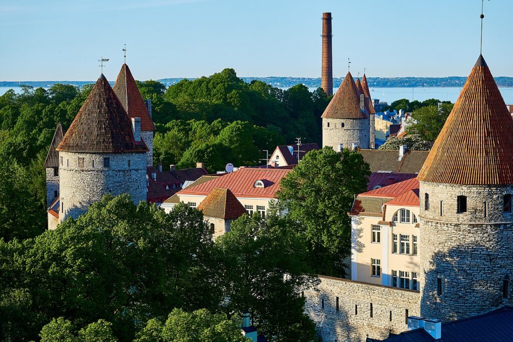Die Türme von Tallinn in Estland